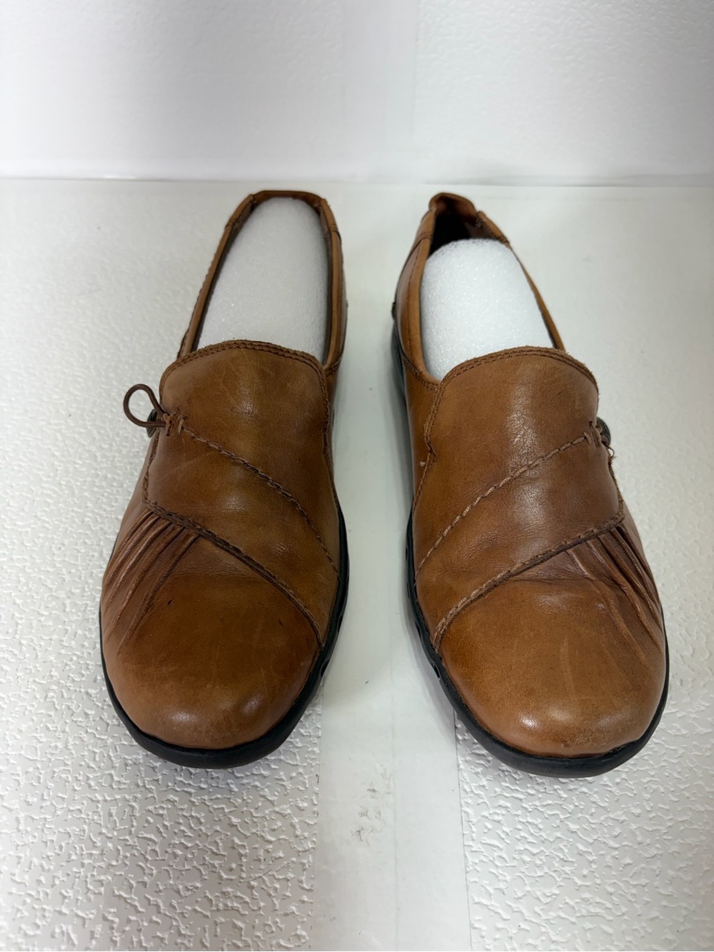 Cobb Hill by New Balance Cognac Slip-On Loafers s294